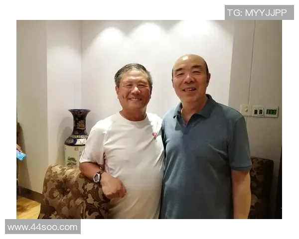 妖刀再临王者赛场热血归来誓以无双刀锋斩破巅峰荣耀