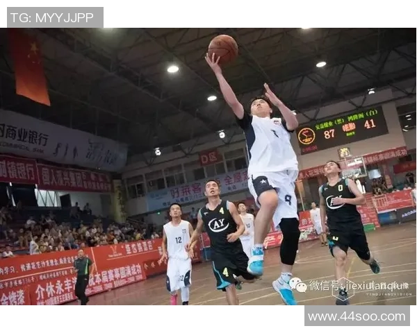 探寻新时代篮球运动员成长之路与竞技精神全面绽放魅力展现力量篇章