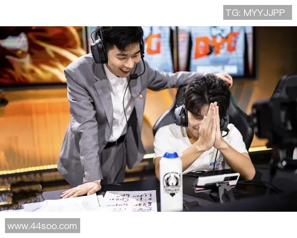 深圳DYG战队崛起之路：从电竞新星到国际舞台的辉煌征程